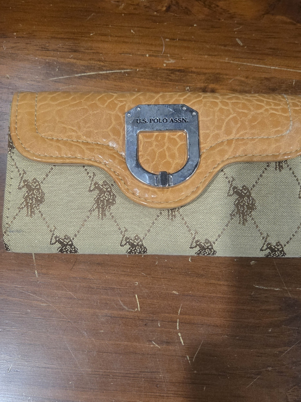 U.S. Polo Assn. Tan and Brown Signature Continental Wallet